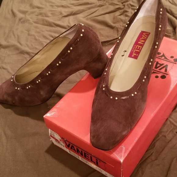 Shoes - Picture 8 of 8